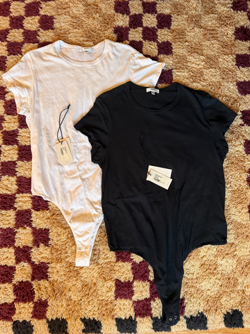 Set of 2 Agolde Irina Short Sleeve Bodysuits, sz XL